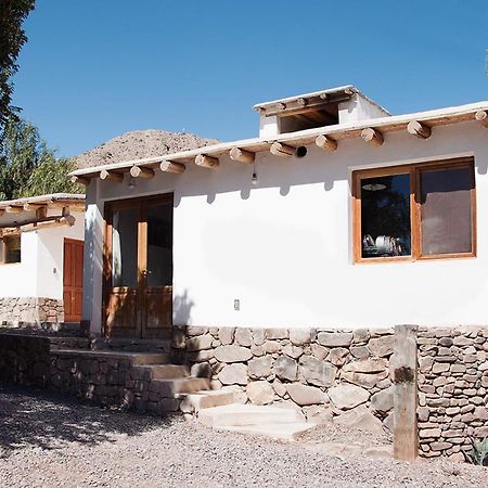 Cabañas Violeta Tilcara Exterior foto